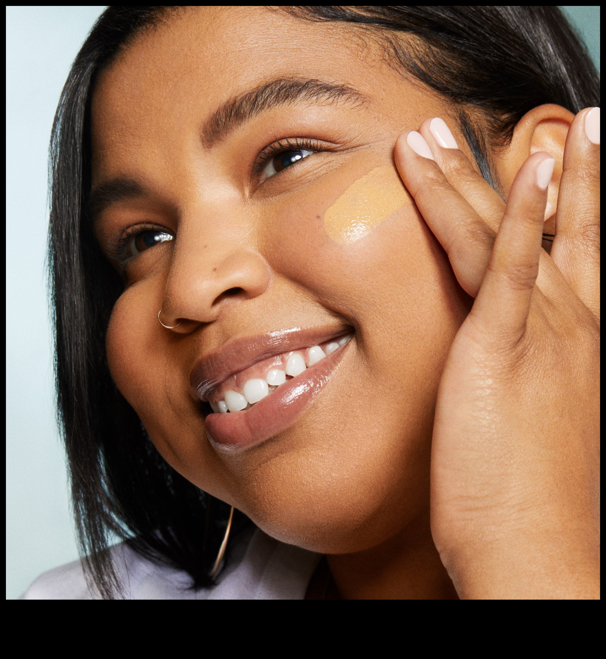 المرطبات الملونة وما بعدها: خيارات أساسية خفيفة الوزن للمكياج الطبيعي